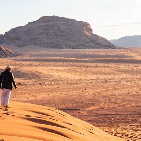 Mohammed Mutlak Camp Hotel Wadi Rum Bagian luar foto