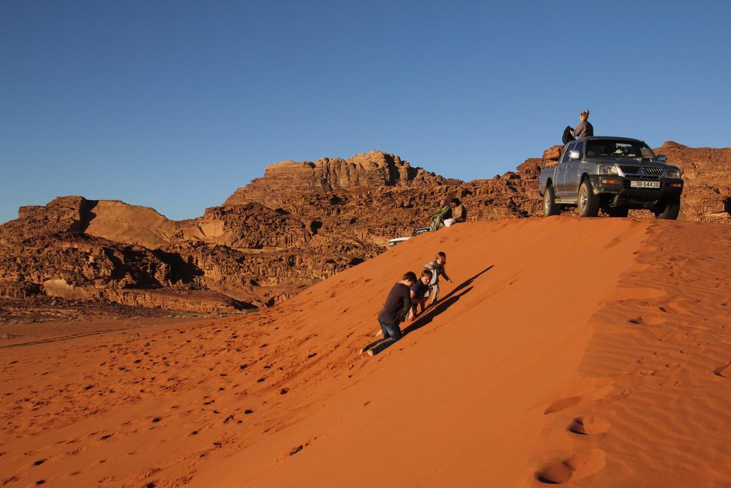 Mohammed Mutlak Camp Hotel Wadi Rum Ruang foto