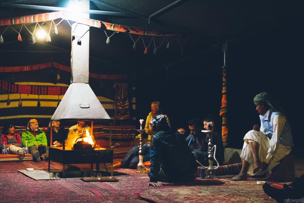 Mohammed Mutlak Camp Hotel Wadi Rum Bagian luar foto