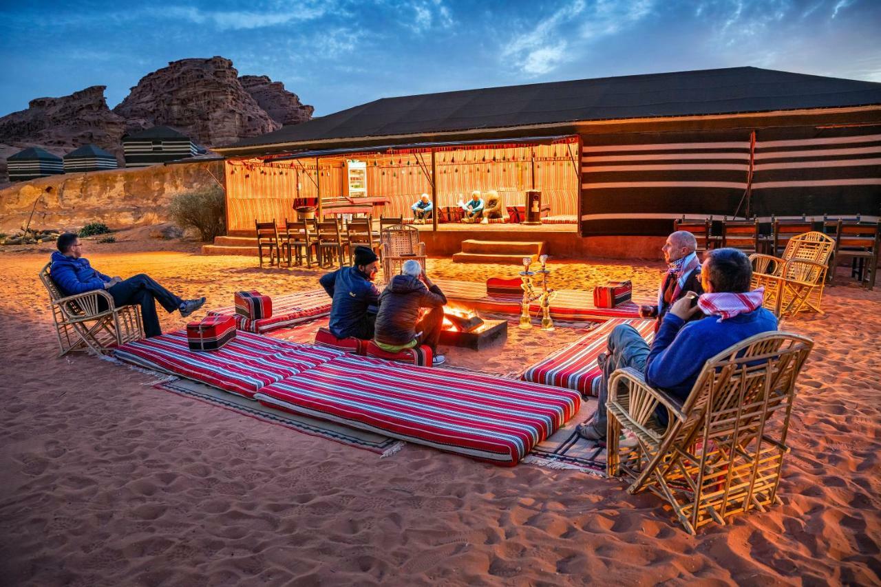 Mohammed Mutlak Camp Hotel Wadi Rum Bagian luar foto